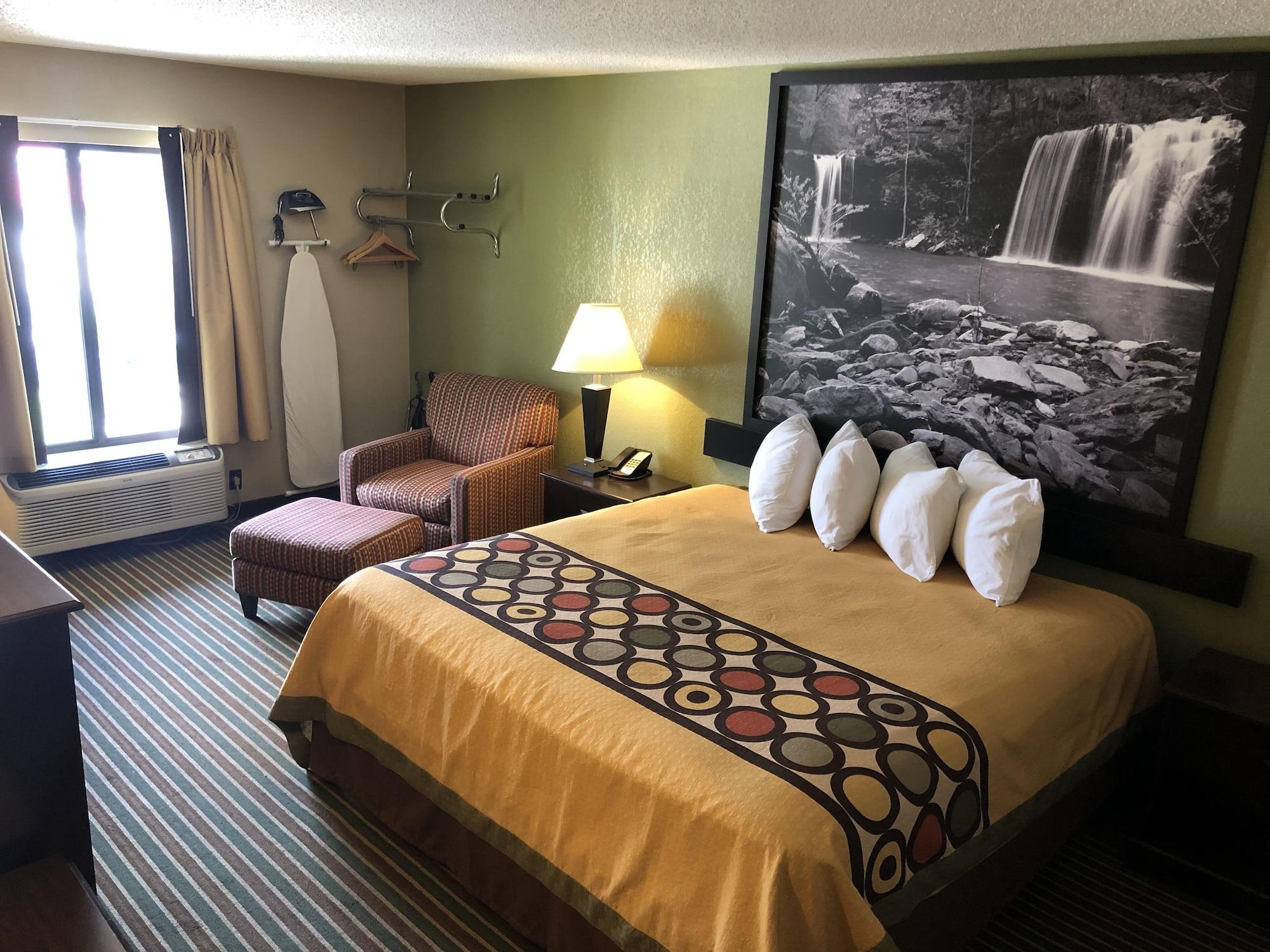 Super 8 By Wyndham Harrison Ar Motel Eksteriør billede
